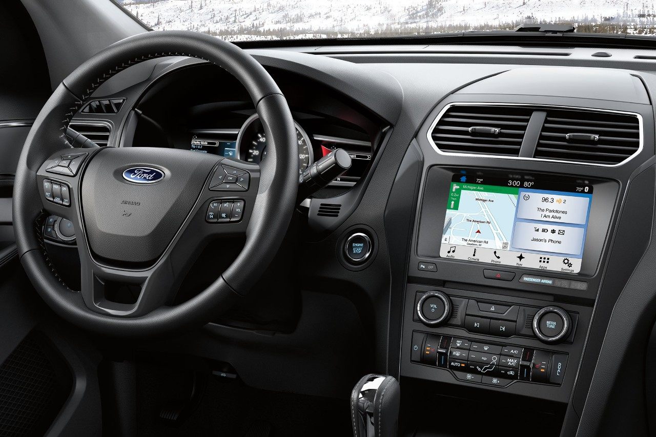 2018 Ford Explorer XLT interior