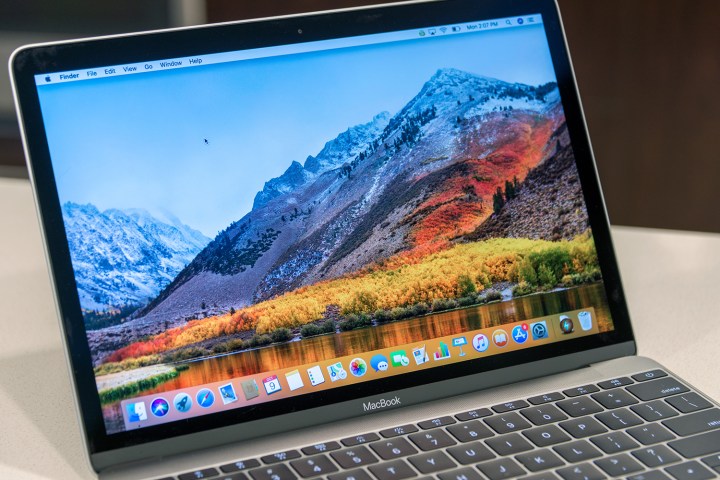 Apple MacBook-review-screen2