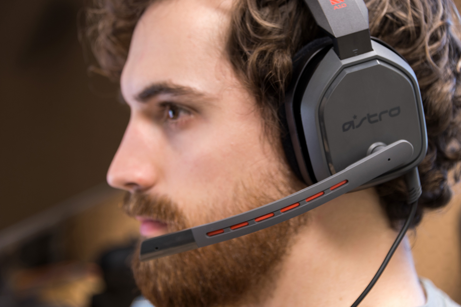 Astro A10 Review An Affordable Gaming Headset With Great Sound Digital Trends