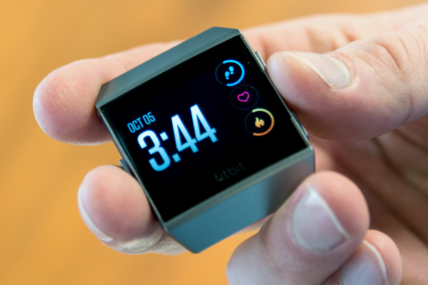 How to Change on a Fitbit | Digital Trends