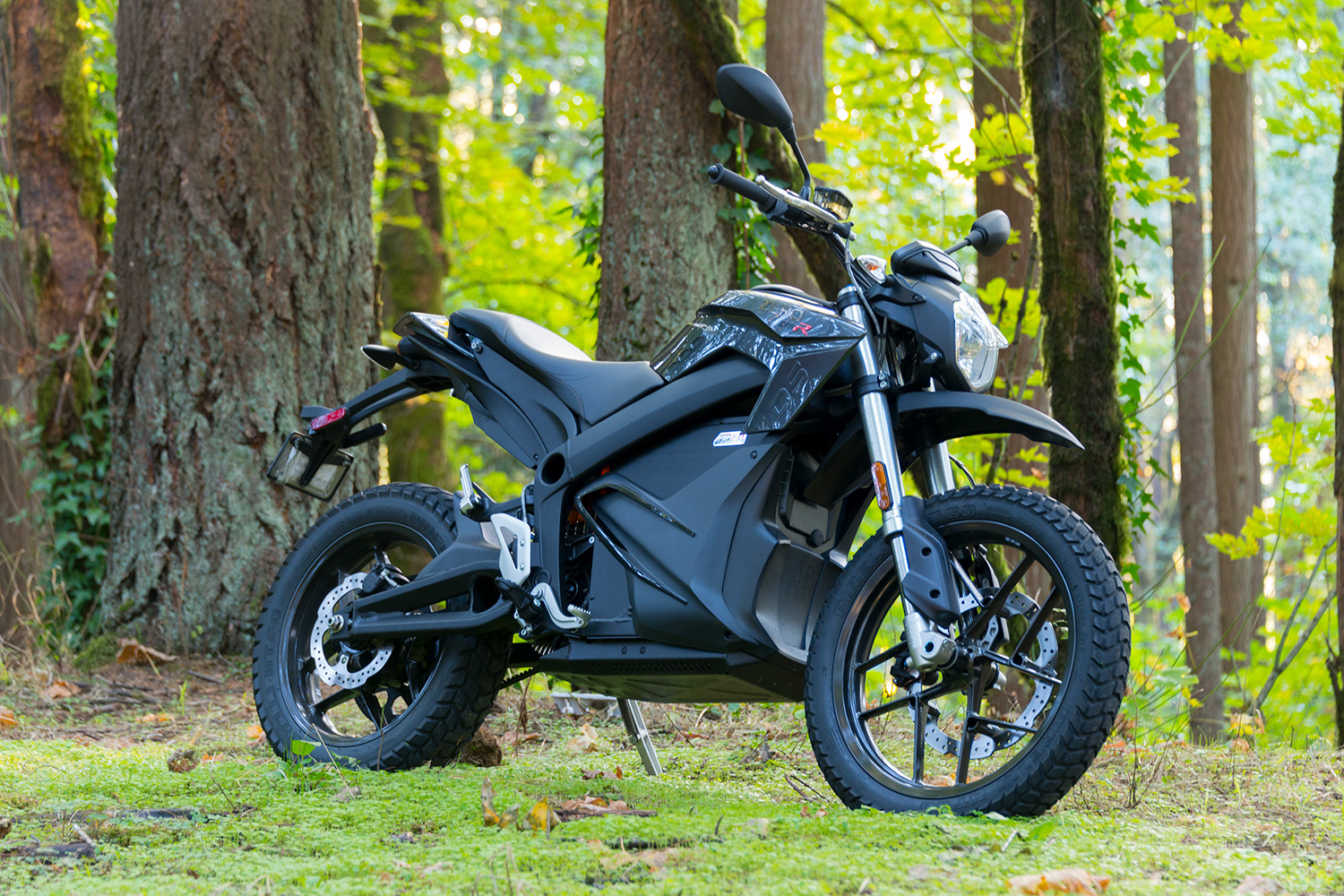 2018 Zero Motorcycles Lineup: Faster Charging, More Power