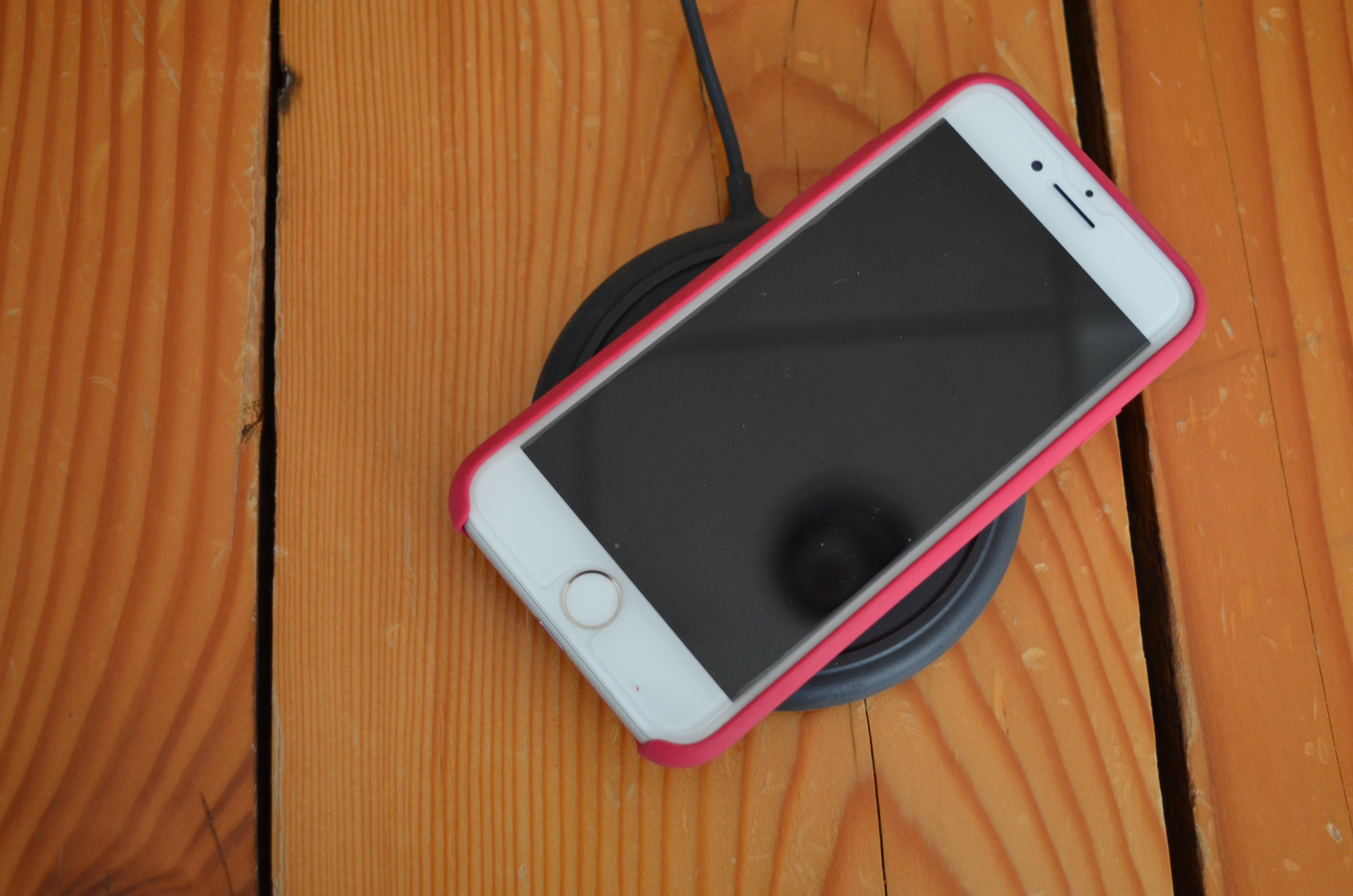 iphone 8 wireless charging pads review mophie 4