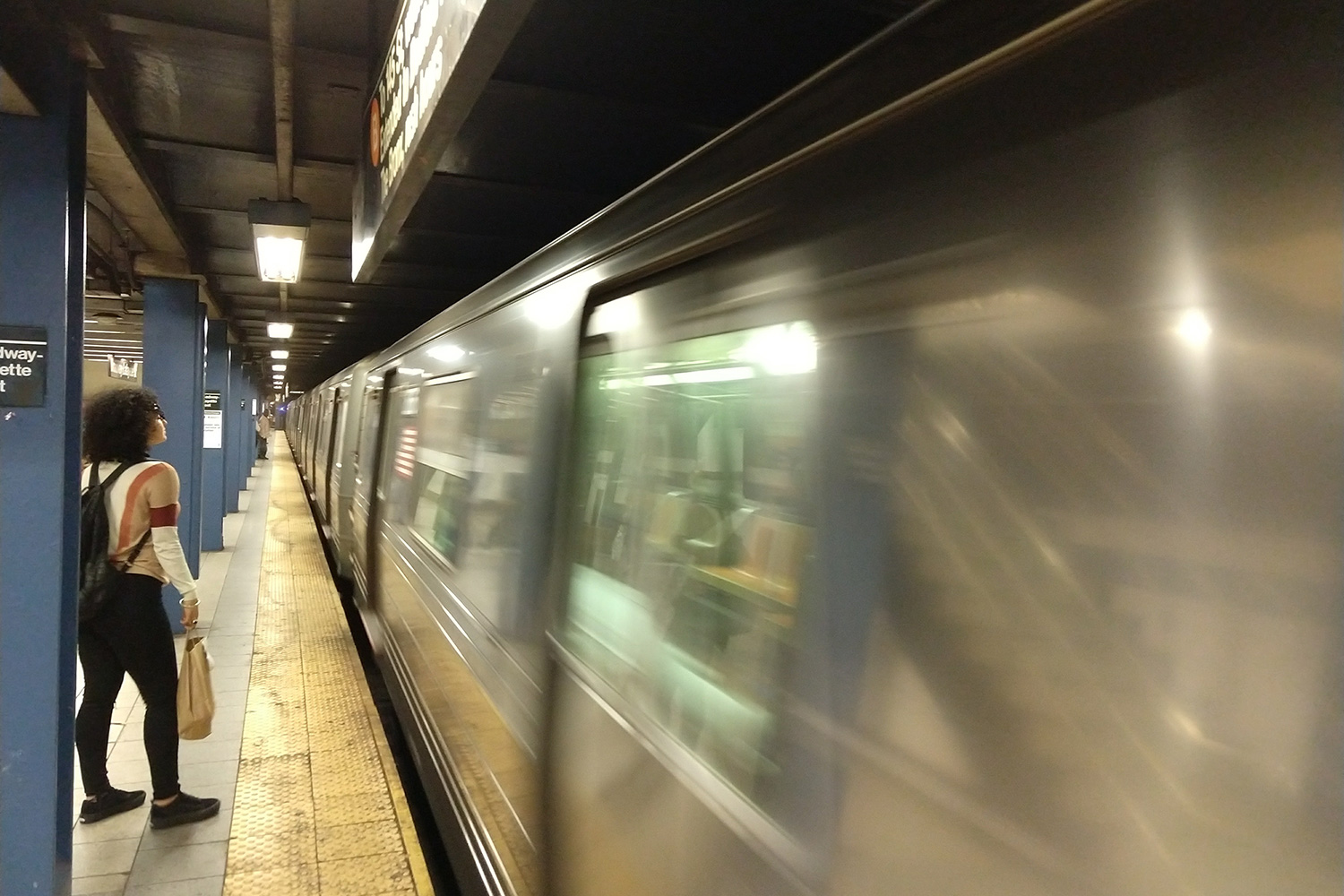 Moto X4 Android One review camera samples regular subway