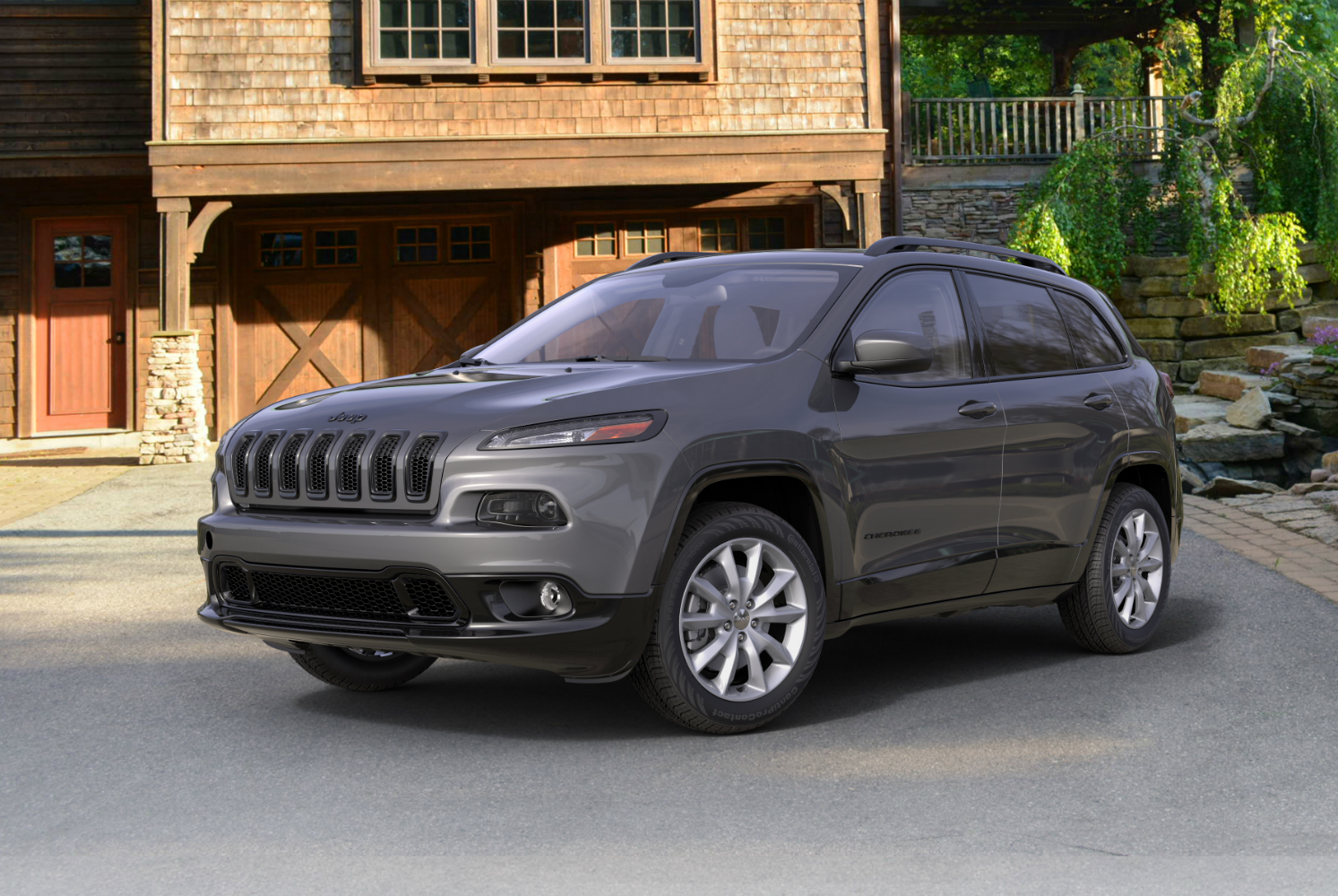 2018 Cherokee Latitude with Tech Connect package