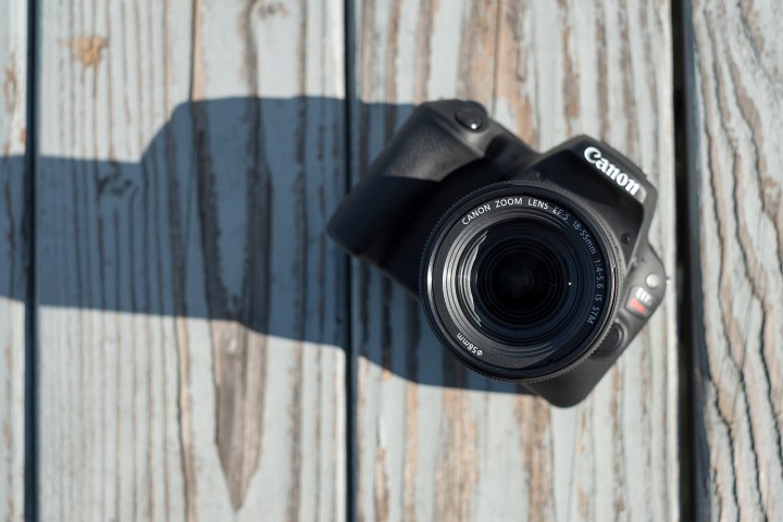 Canon EOS Rebel SL2 review offset