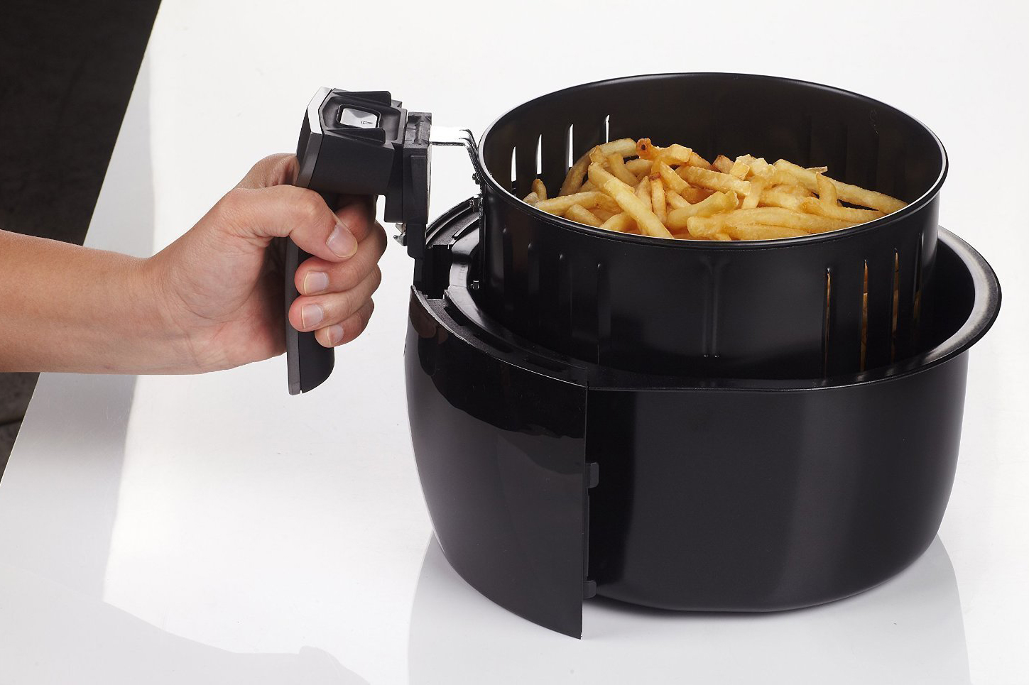 https://www.digitaltrends.com/wp-content/uploads/2017/11/Gowise-Electric-Air-Fryer-Thumb.jpg?fit=720%2C720&p=1