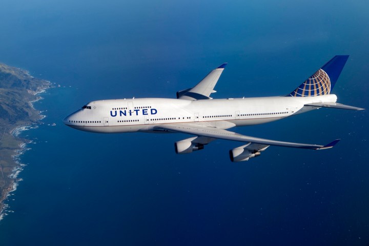 United Boeing 747