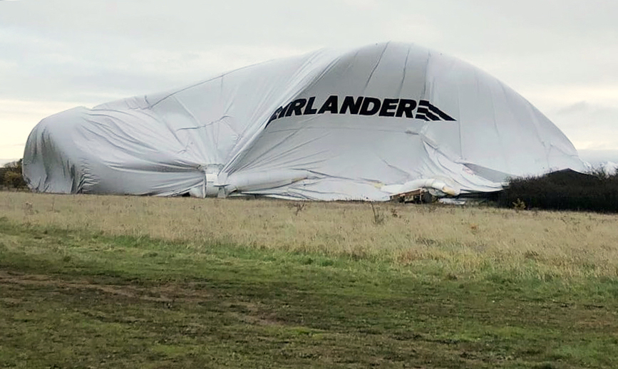 worlds largest aircraft tears itself apart airlander 10