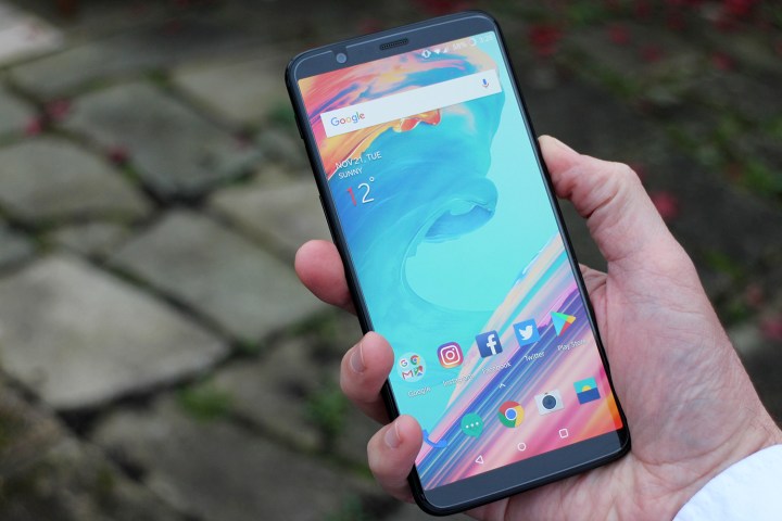 oneplus 5t review screen protector