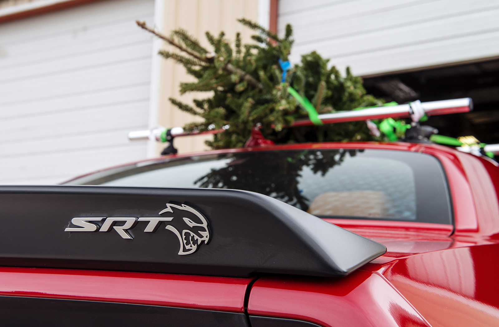 hennessey and dodge takes record for worlds fastest christmas tree 174mph 18