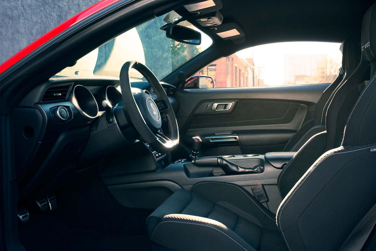 2018 Ford Mustang GT350 interior