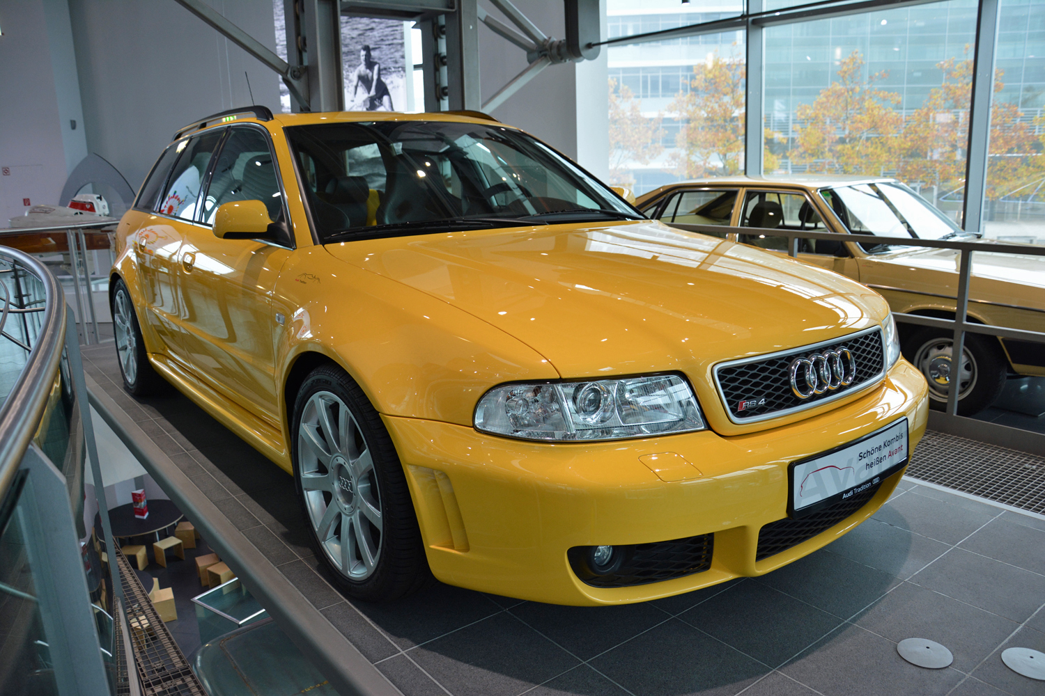 audi official museum rs4