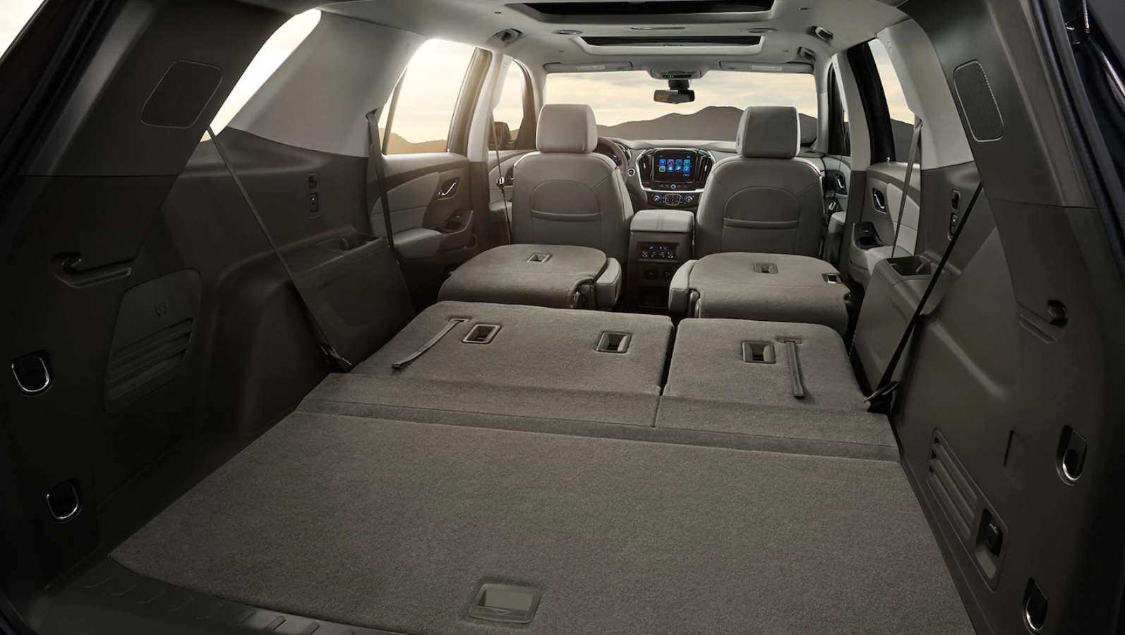 2018 Chevrolet Traverse interior