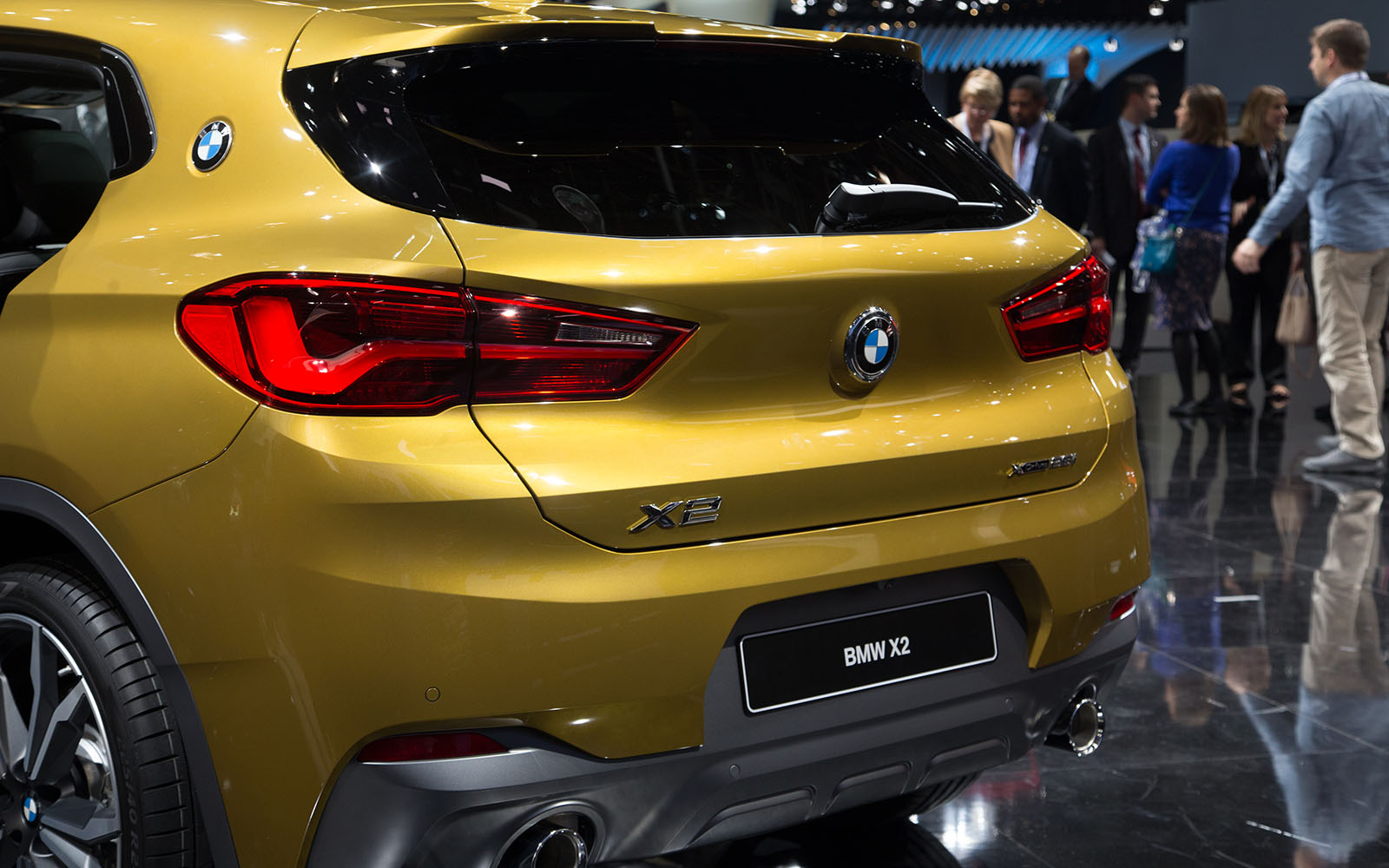 the 2018 bmw x2 takes its official worldly bow in detroit  11