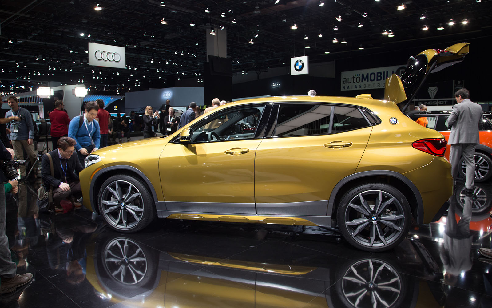 the 2018 bmw x2 takes its official worldly bow in detroit  14