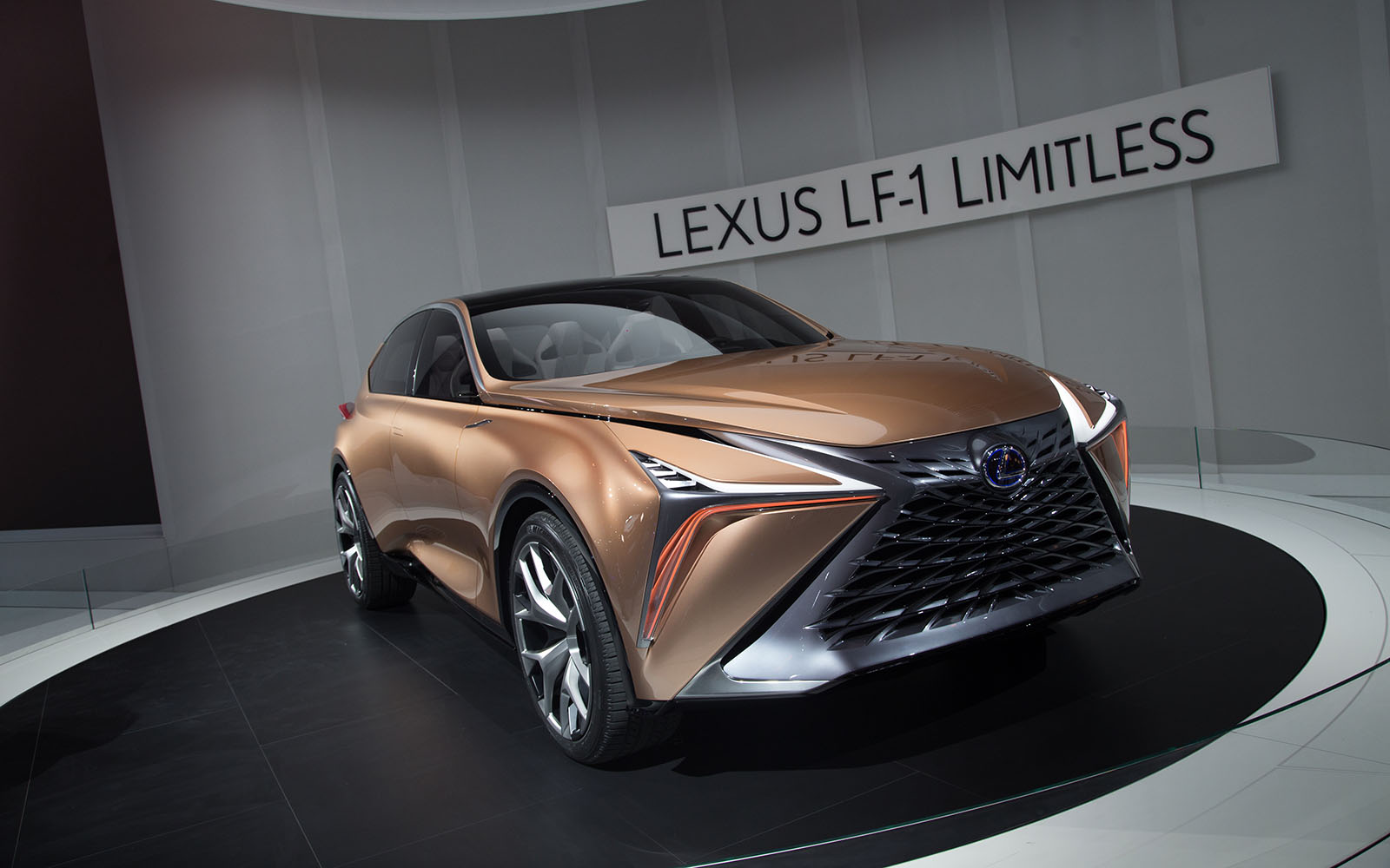 the lexus lf 1 limitless concept previews a new direction for flagship crossover 2018 detroit  13
