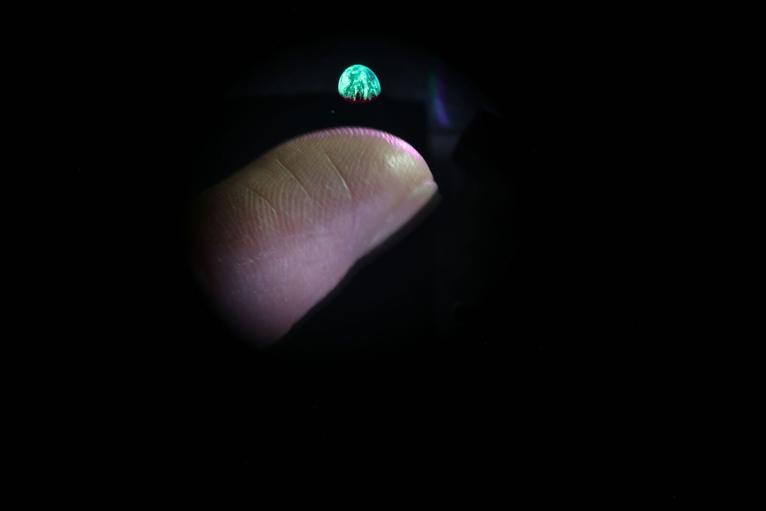 hologram projector tractor beam byu  laser light7