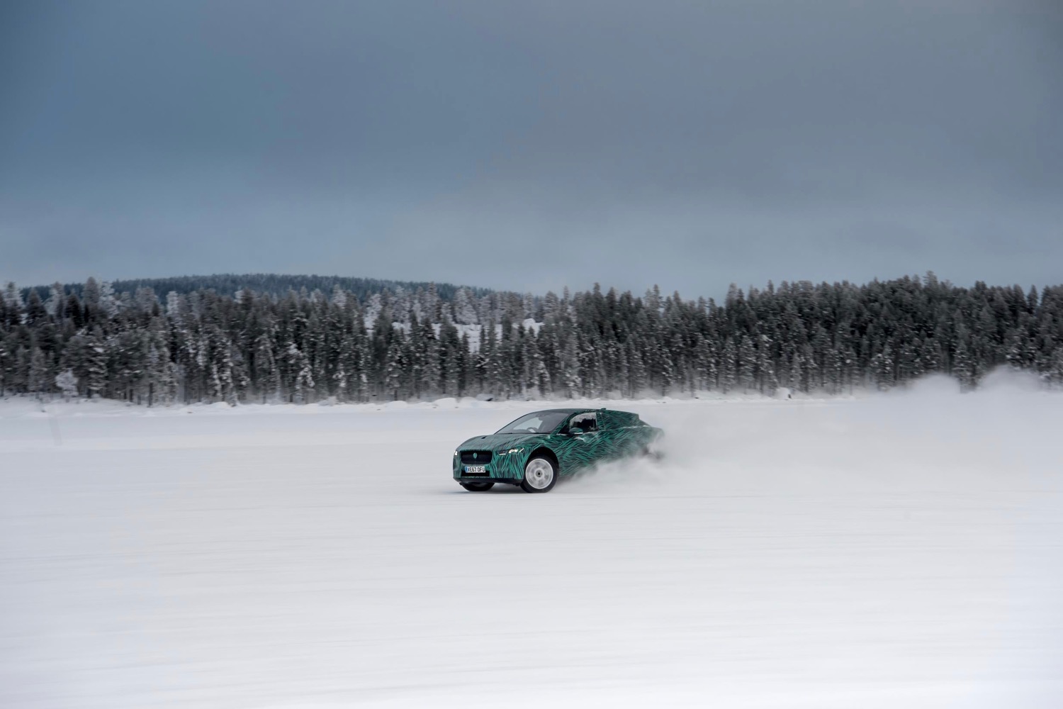 Jaguar I-Pace winter testing