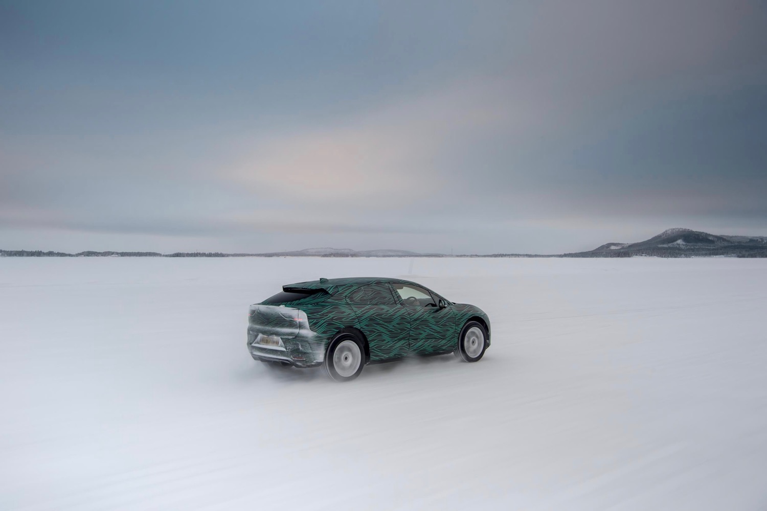Jaguar I-Pace winter testing