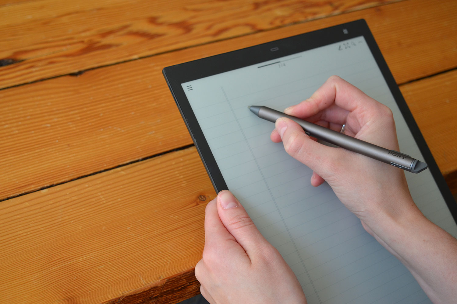 SONY's new A4 tablet recreates the tangibility of writing on paper