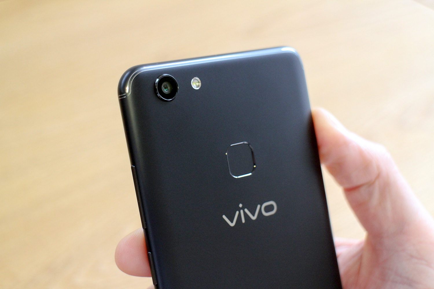 vivo V23 5G review: Neat smartphone with a unique back side