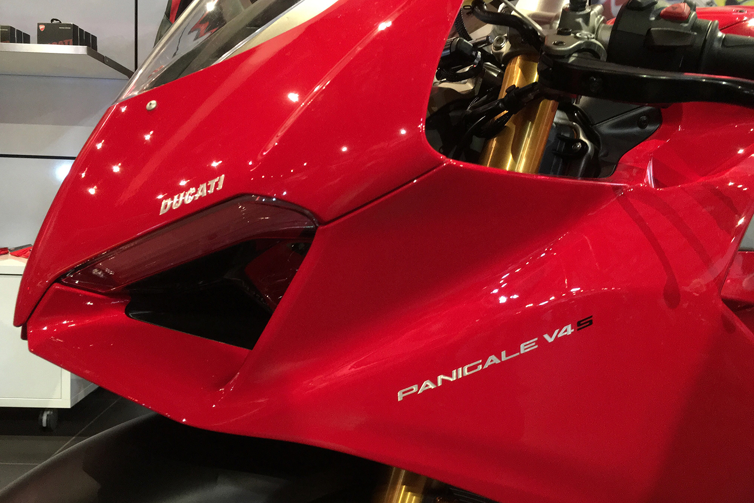 ducati 2018 motorcycle preview panigale v4 s nose logo