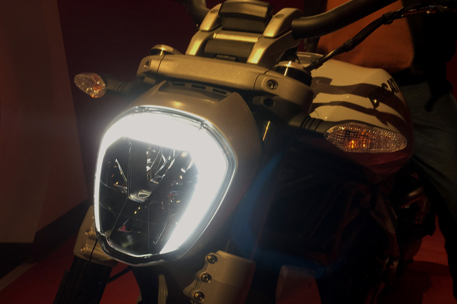ducati 2018 motorcycle preview xdiavel s headlight halo led