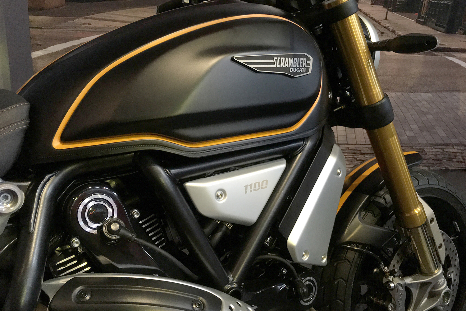 ducati 2018 motorcycle preview scrambler 1100 special tank