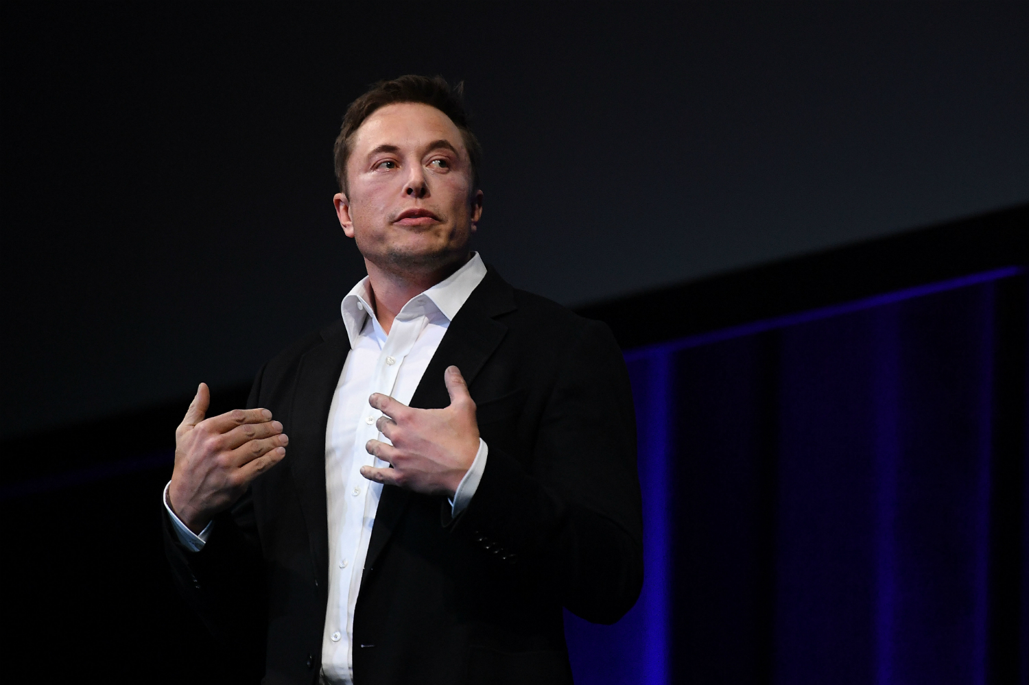 Elon Musk isn't buying Twitter