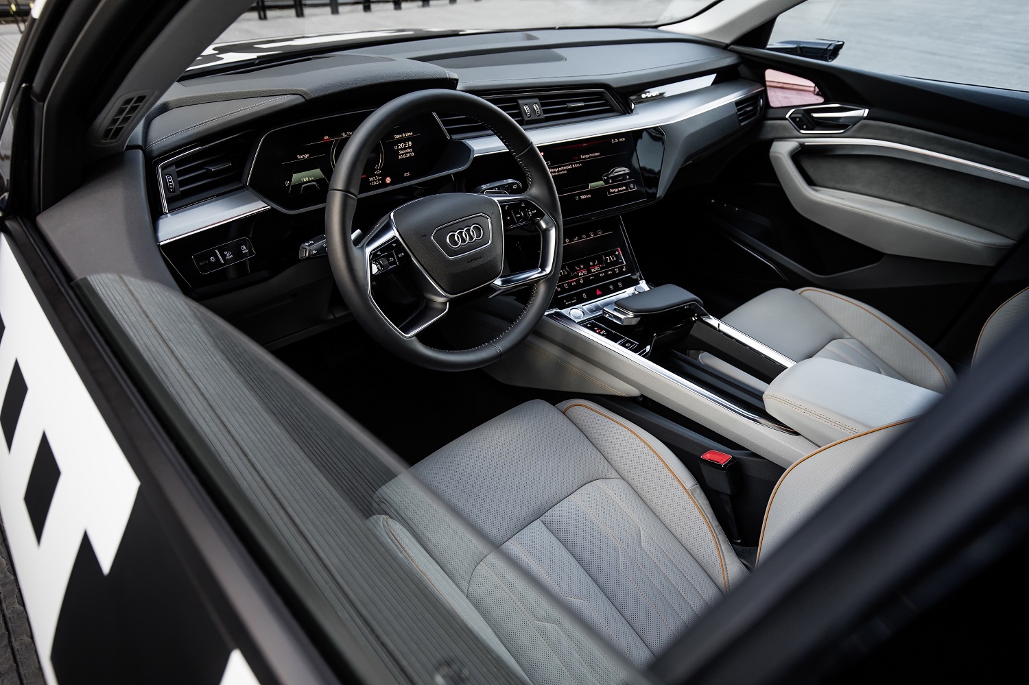 Audi e-tron prototype inside