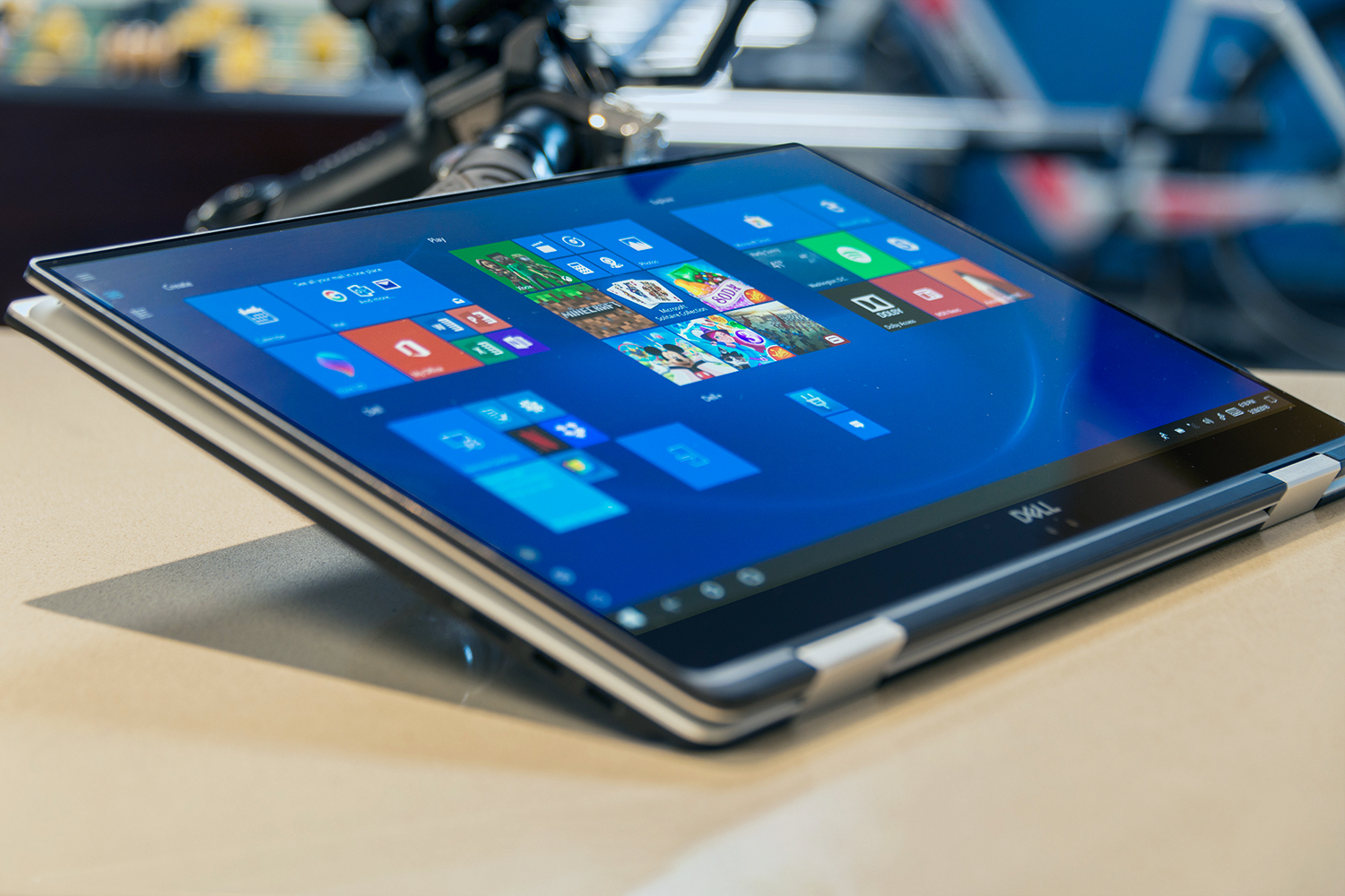 Dell XPS 15 2-in-1 Review: An Experiment Gone Right