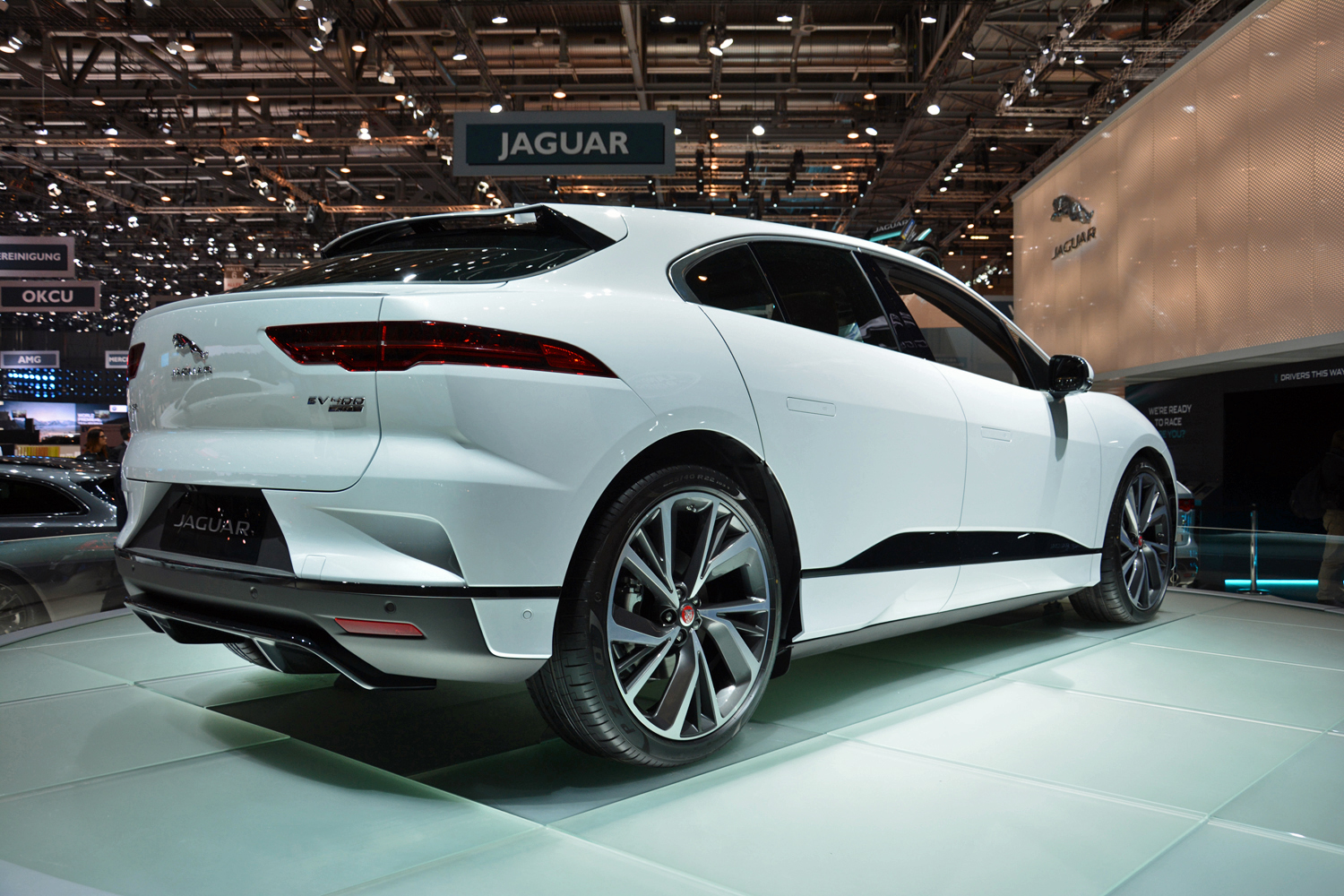 2019 Jaguar I-Pace live