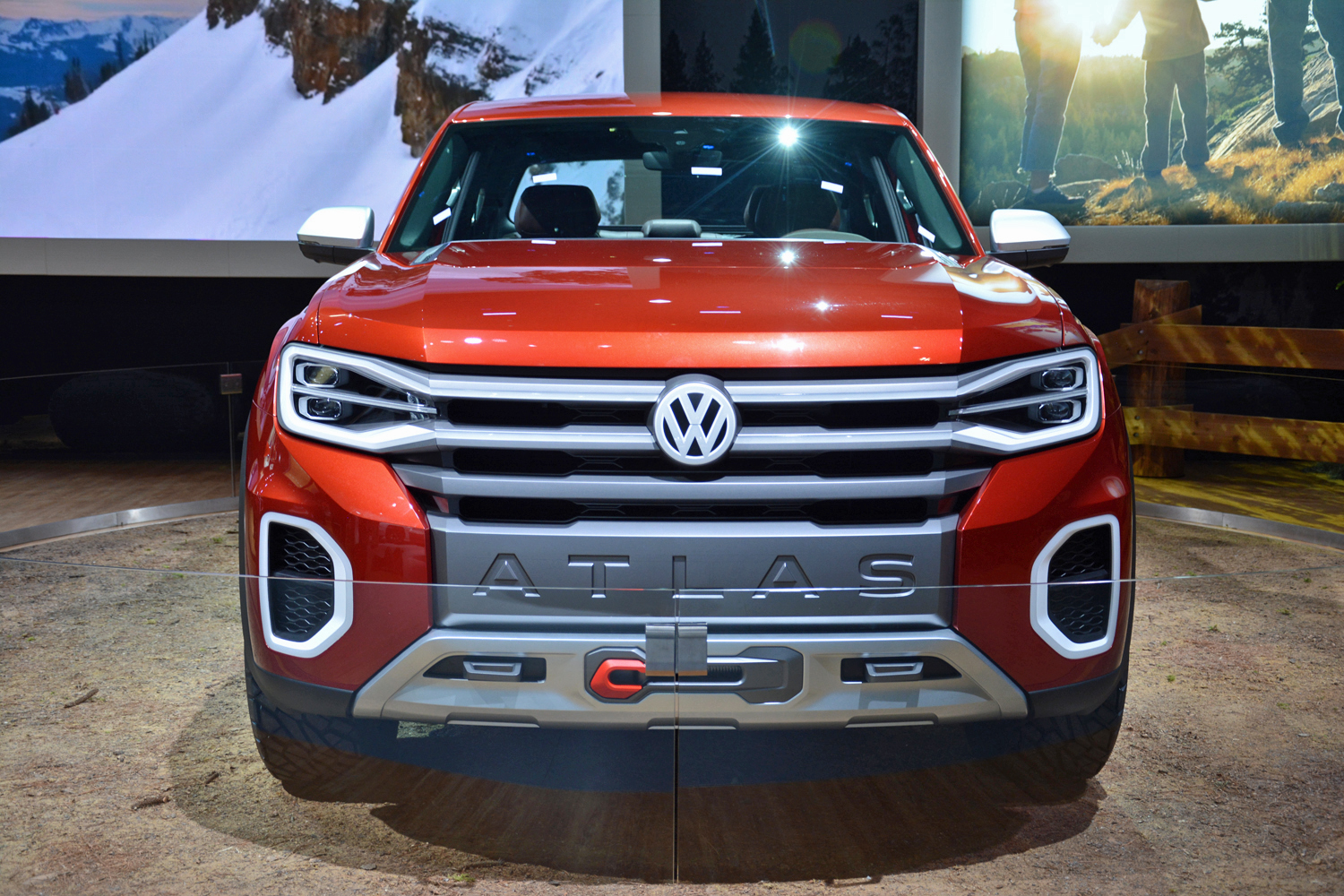 Volkswagen Atlas Tanoak concept