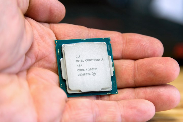 Intel Core i7 8th Gen hand scale