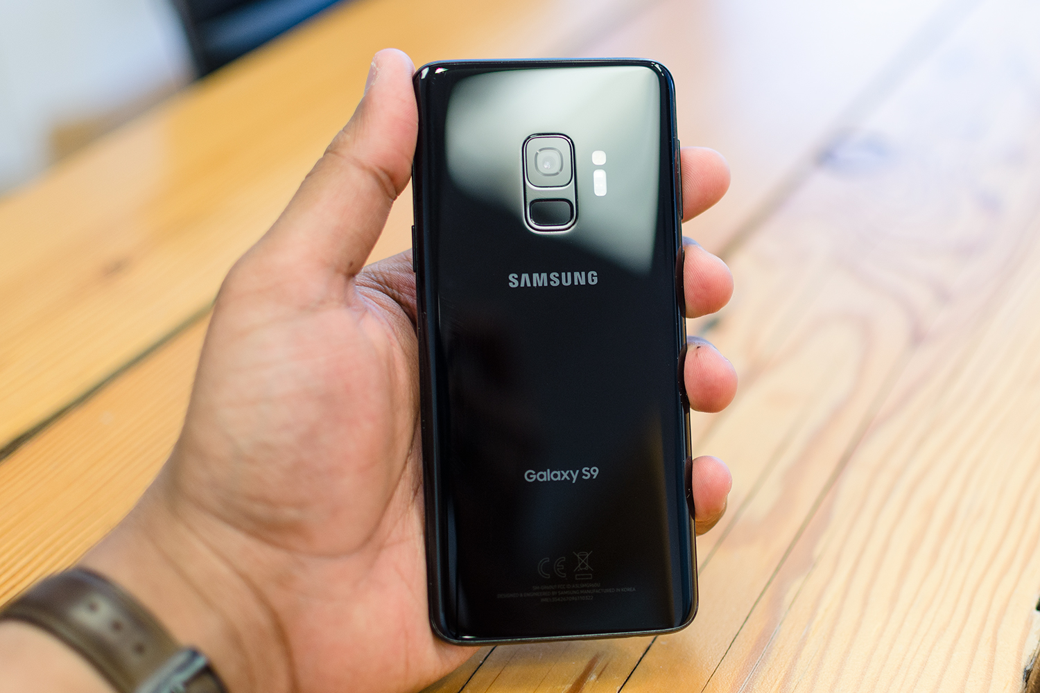 Galaxy S9 review: A lesser camera puts Samsung's smaller phone in