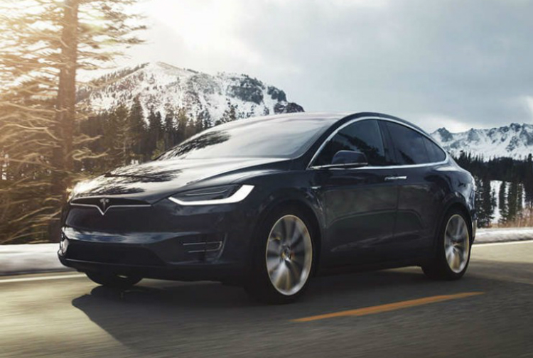 Tesla Model S vs. Model X: Which is right for you? - Vimarsana News
