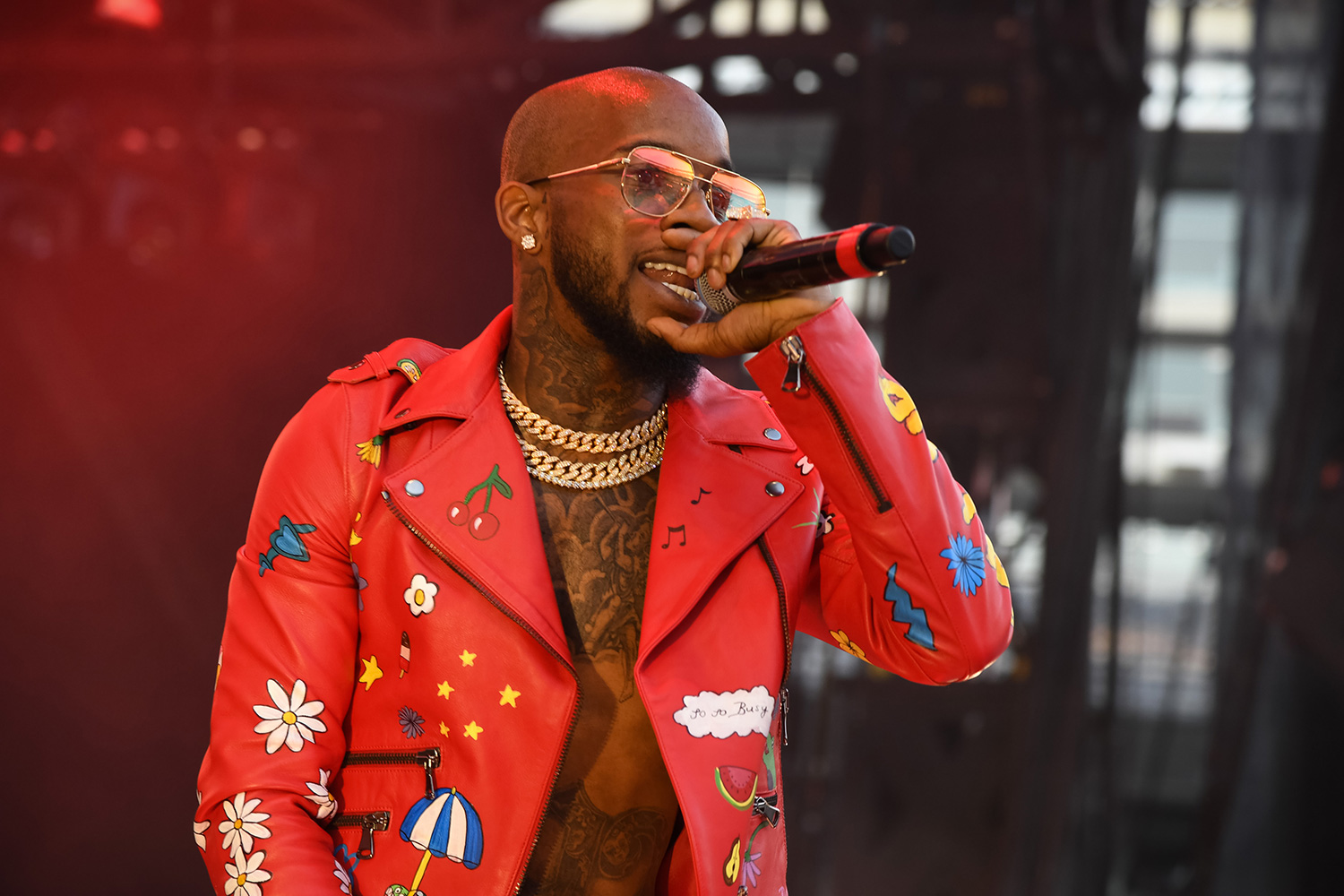 Tory Rines Singer Singer Tory Lanez Doesn't Want To Keep All His Memories On Instagram ...