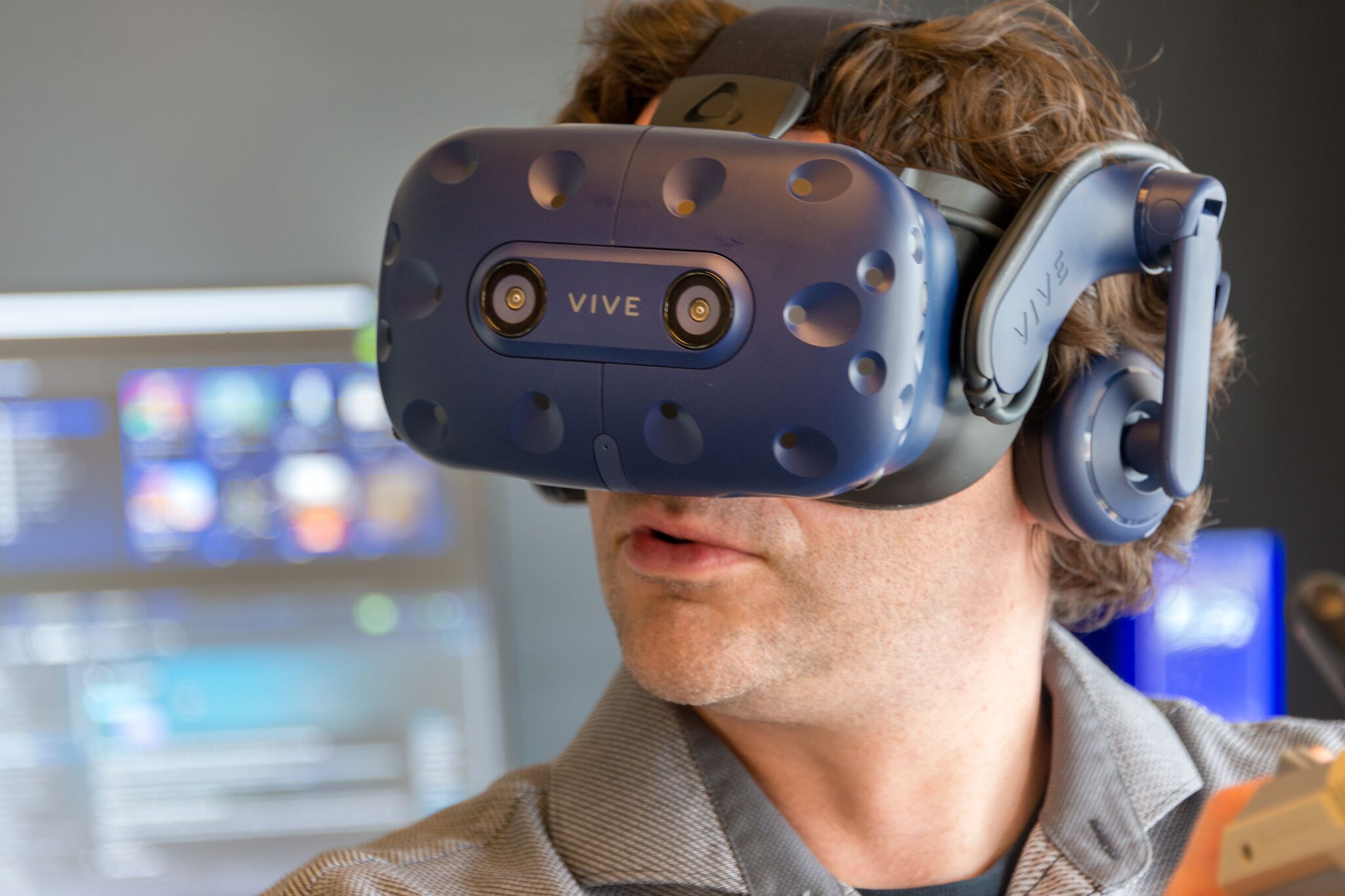 VR headset deals: Meta Quest 2 and VIVE XR - Vimarsana News
