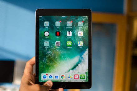 How to take a screenshot on an iPad (any generation)