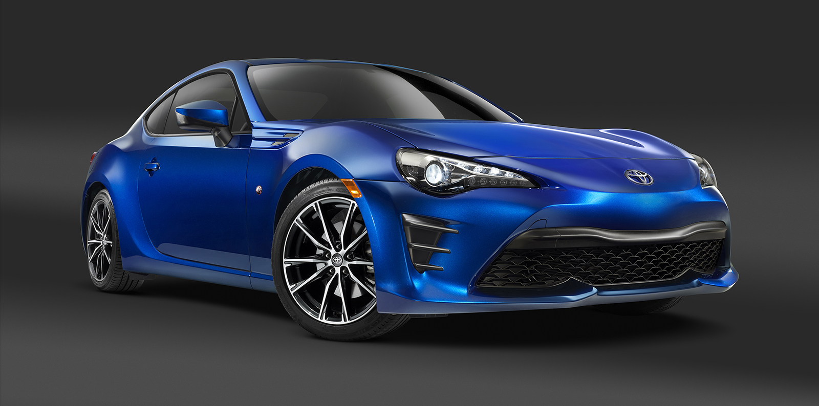 toyota and subaru reboot 86 sports coupe for second generation 2018  18