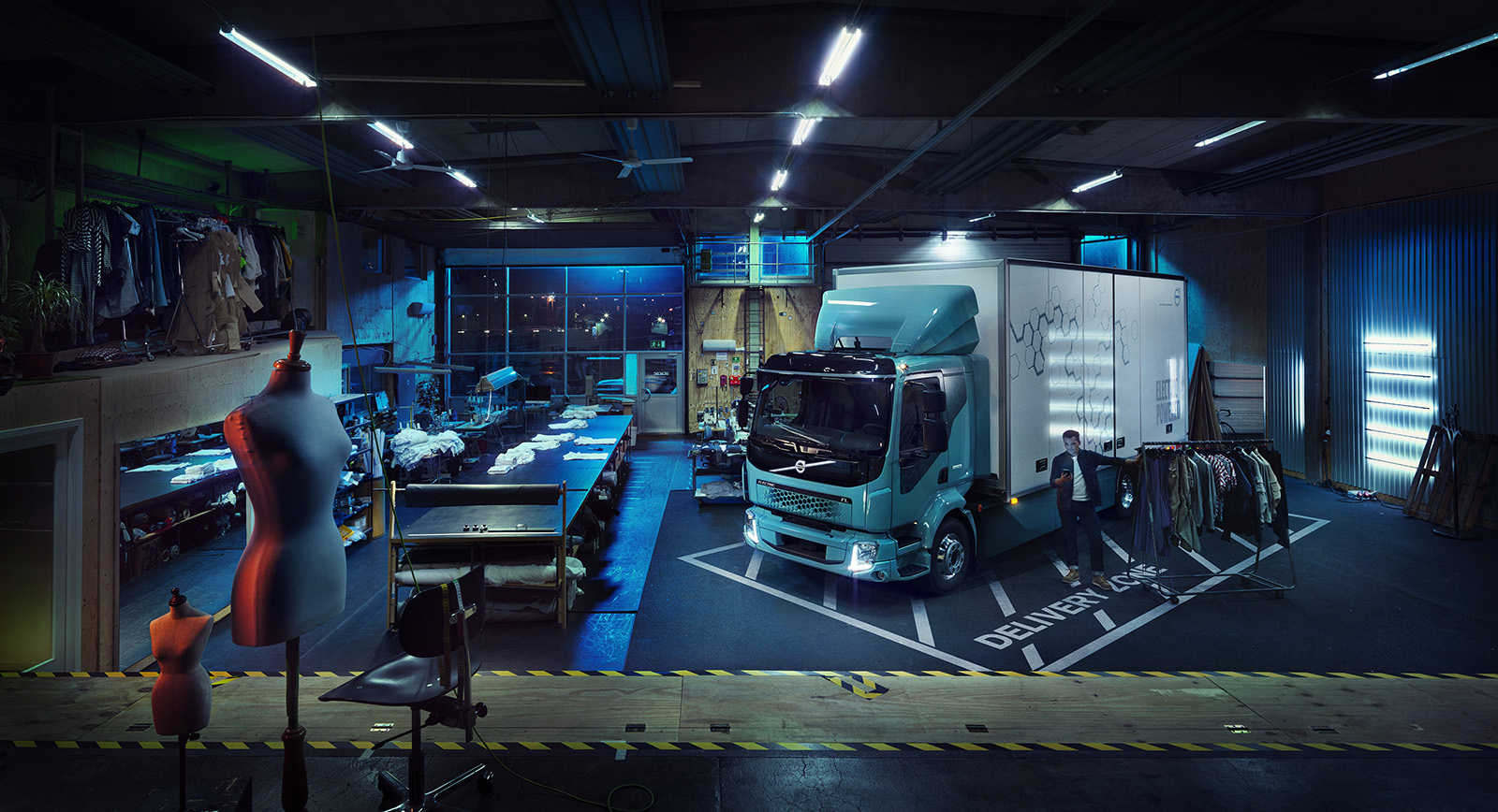 volvos introduces first ever all electric truck 2018  volvo trucks new fl 2