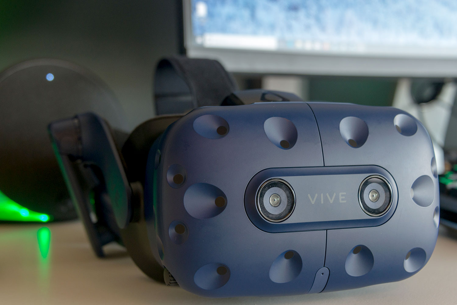 vs. Vive Pro: Battle of the Best VR Headsets | Digital Trends
