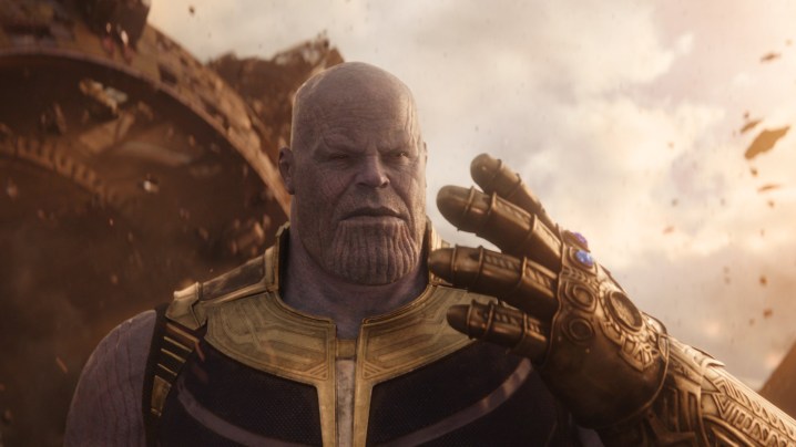 Thanos about to close his gauntlet in Avengers: Infinity War.