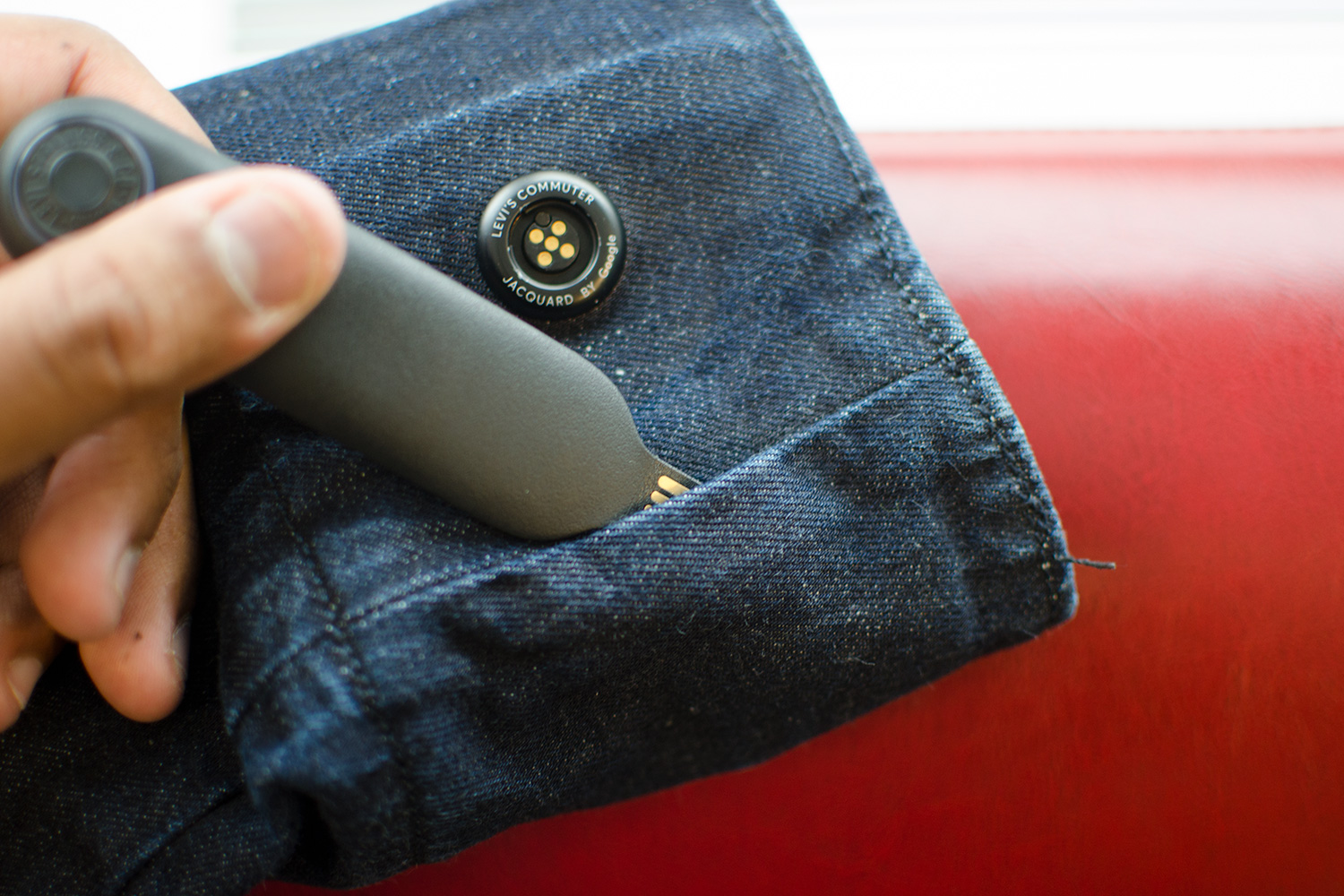 levis smart jacket changed how i use my phone levi jacquard google remote pocket