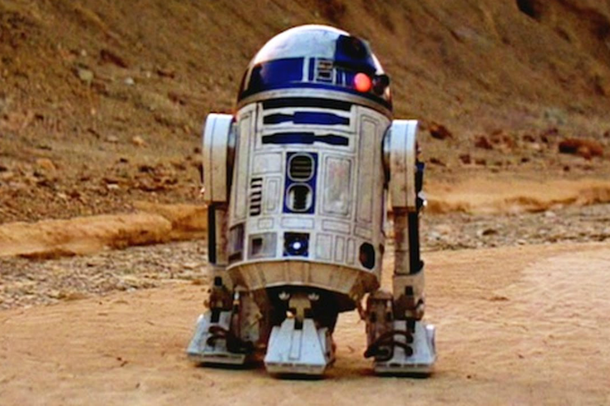 R2-D2 en el desierto en Una nueva esperanza. 