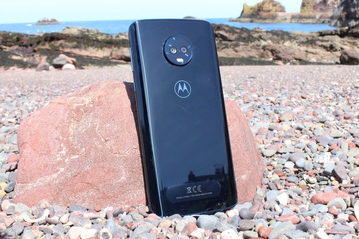 Moto G6 Plus Review