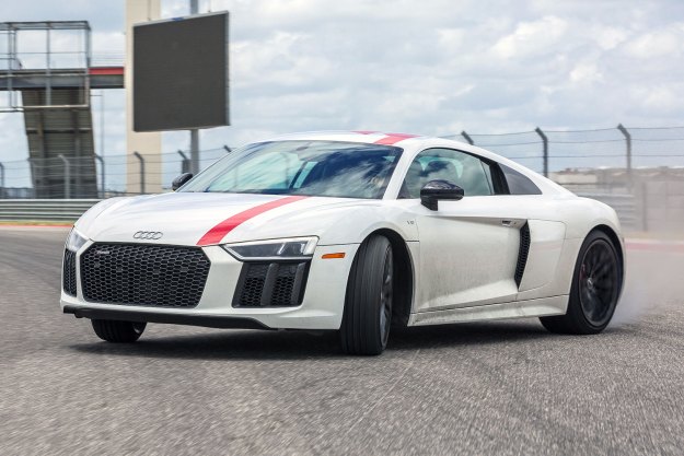 2018 Audi R8 V10 Coupe RWS S tronic review