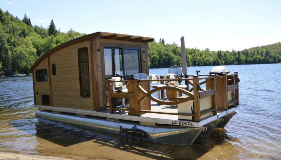 daigno solar powered houseboat 03