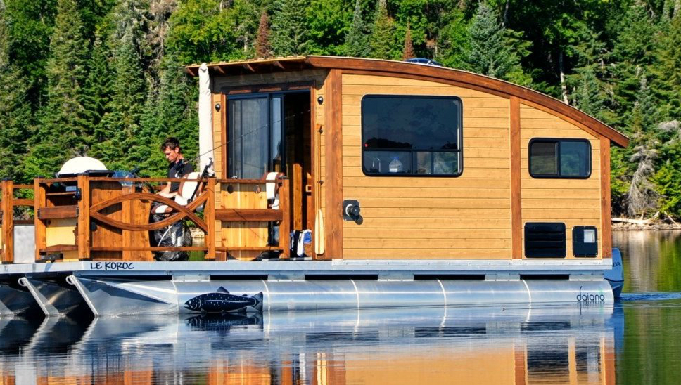 daigno solar powered houseboat 11