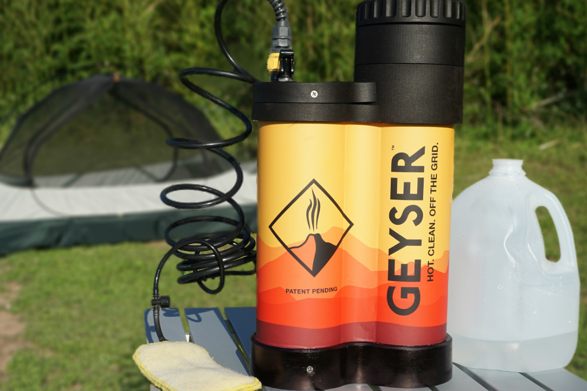 geyser system advanced portable outdoor shower geyser1